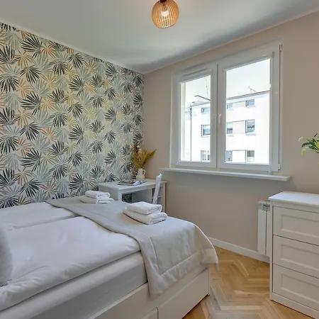 Slaska By Downtown