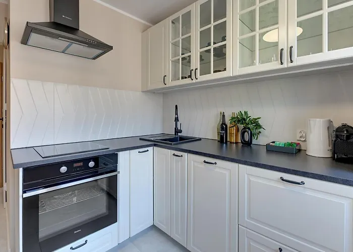 Slaska By Downtown Apartment