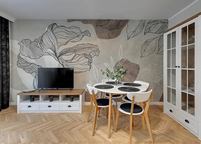 Slaska By Downtown *